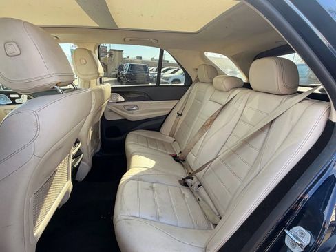 Used 2021 Mercedes-Benz GLE 350 4MATIC w/ Premium Package image 17