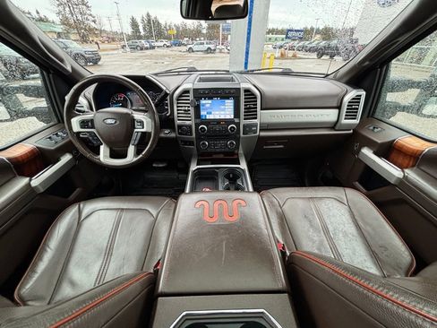 Used 2017 Ford F250 King Ranch w/ King Ranch Ultimate Package AWD/4WD image 23