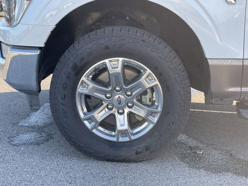 Used 2022 Ford F150 Lariat w/ Equipment Group 502A High image 33