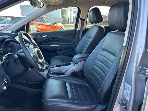 Used 2015 Ford Escape SE w/ Equipment Group 201A AWD/4WD image 15