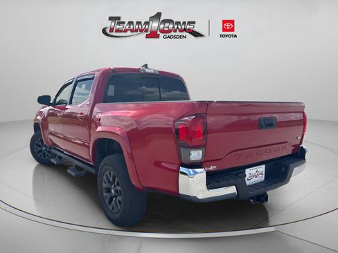 Used 2021 Toyota Tacoma SR5 RWD image 8