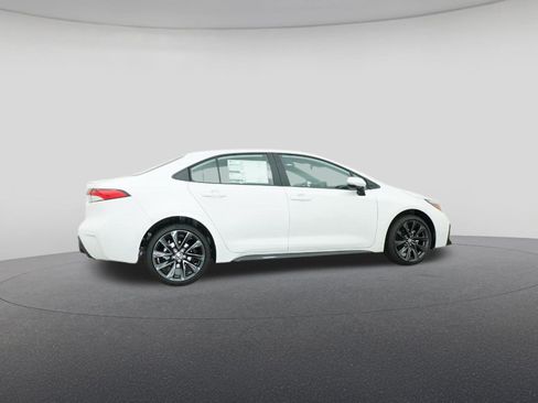 New 2026 Toyota Corolla SE FWD image 26