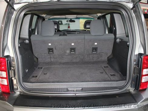 Used 2012 Jeep Liberty Sport image 19