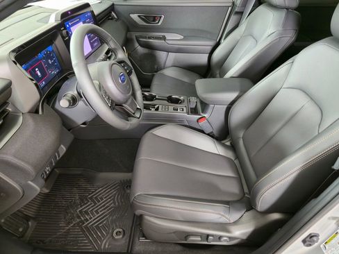 New 2026 Subaru Outback Limited AWD/4WD image 9