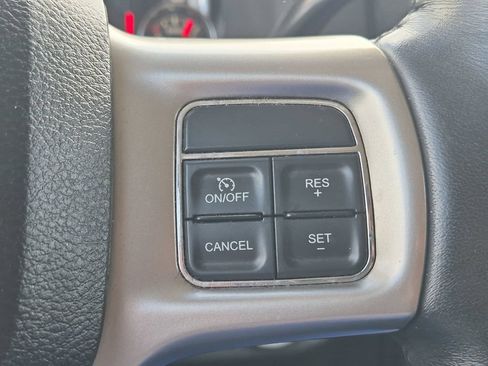 Used 2018 RAM 2500 Laramie AWD/4WD image 25