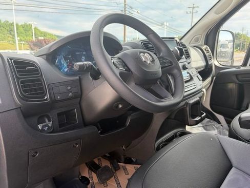 New 2026 RAM ProMaster 3500 w/ Convenience Group FWD image 30