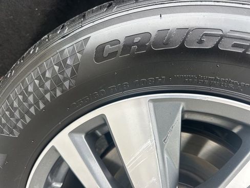 Used 2025 Nissan Pathfinder SL image 33