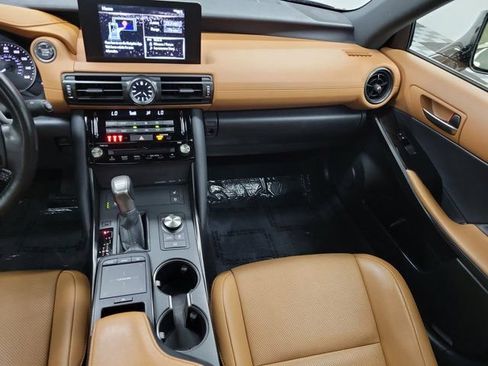 Used 2024 Lexus IS 300 w/ Comfort Package RWD image 12