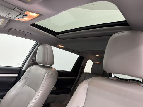 Used 2018 Toyota Highlander XLE FWD image 21