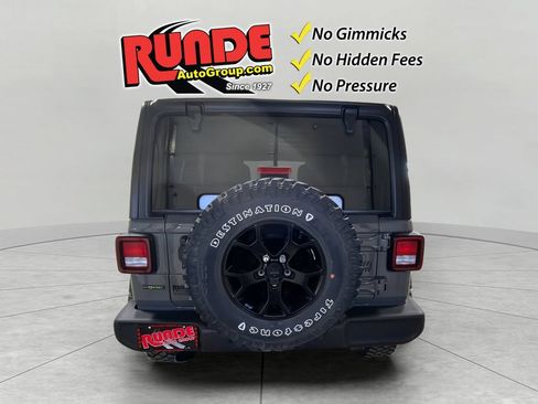 Used 2022 Jeep Wrangler Unlimited Sport AWD/4WD image 4