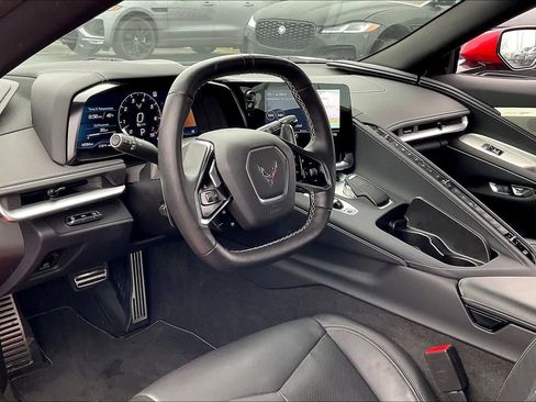 Used 2022 Chevrolet Corvette 2LT image 17