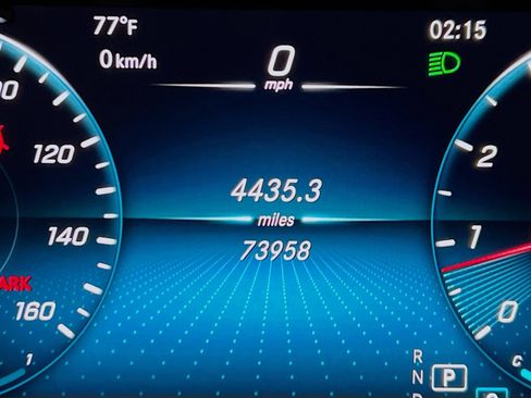 Used 2020 Mercedes-Benz C 300 4MATIC Sedan image 8