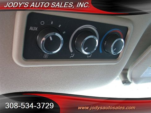 Used 2014 Chevrolet Express 2500 LS image 15