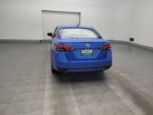 Used 2020 Nissan Versa SV image 6