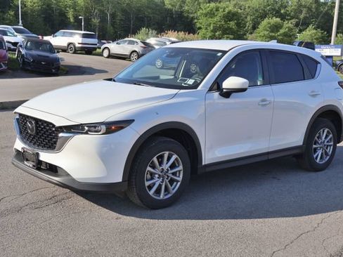 Used 2023 MAZDA CX-5 AWD 2.5 S w/ Select Package image 4