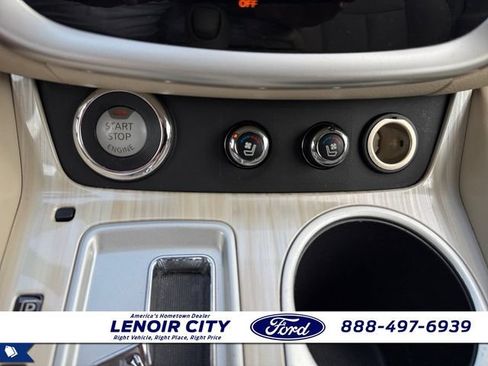 Used 2015 Nissan Murano Platinum w/ Platinum Technology Package AWD/4WD image 27