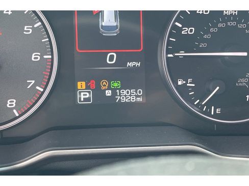 Certified 2025 Subaru Outback Limited AWD/4WD image 40