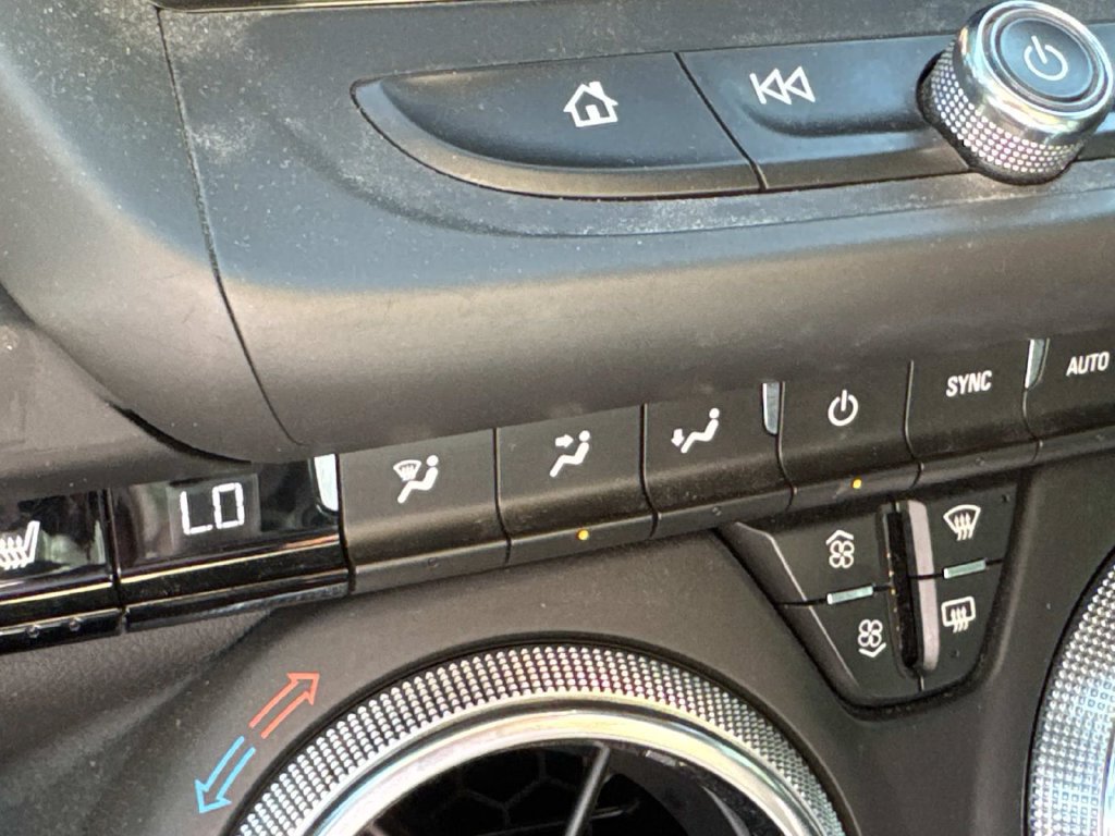 Used 2021 Chevrolet Camaro SS RWD image 24