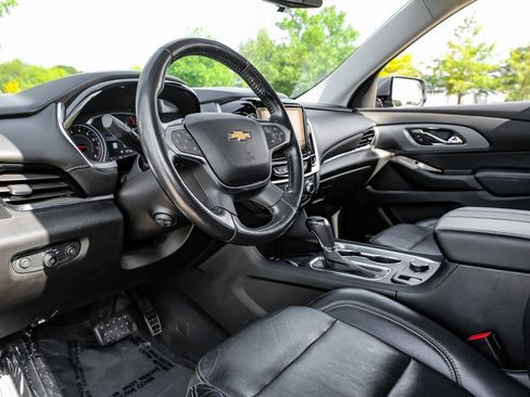 Used 2020 Chevrolet Traverse Premier image 4