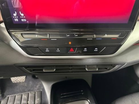 Used 2021 Volkswagen ID.4 Pro S w/ Gradient Package image 22