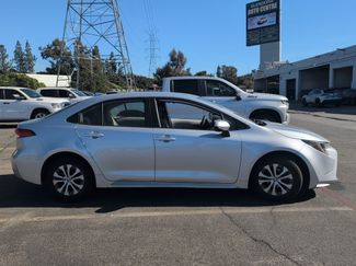 Used 2022 Toyota Corolla LE video 2