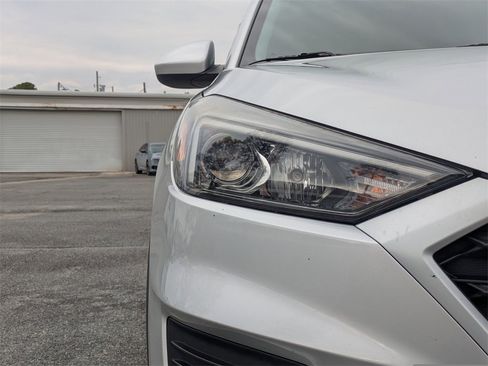 Used 2019 Hyundai Tucson Value image 11