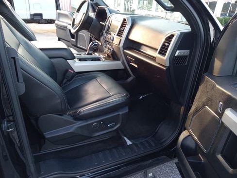 Used 2017 Ford F150 Lariat w/ Equipment Group 502A Luxury AWD/4WD image 36