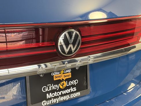 Used 2025 Volkswagen Atlas SEL image 18