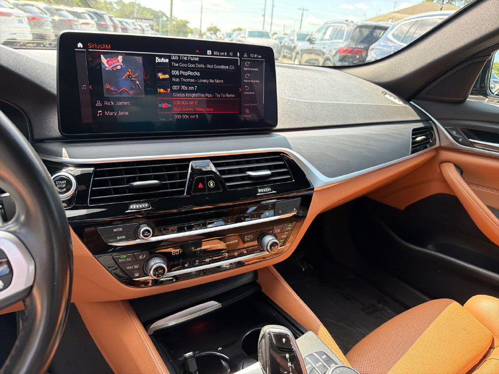 Used 2023 BMW 540i w/ M Sport Package RWD image 29