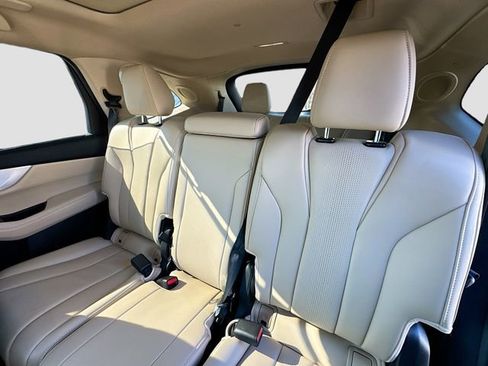 Used 2025 Acura MDX w/ Technology Package image 28