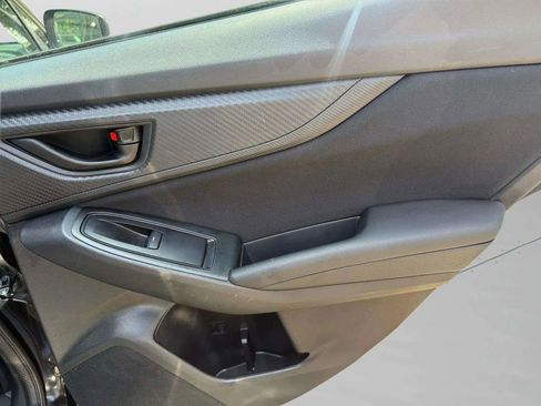 Used 2019 Subaru Impreza 2.0i Premium image 13