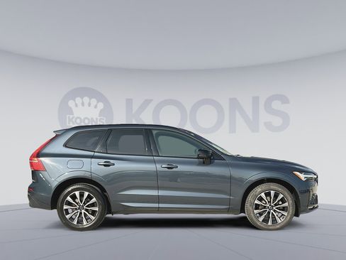 Certified 2023 Volvo XC60 B5 Plus w/ Climate Package AWD/4WD image 17