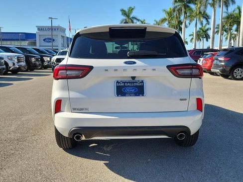 Certified 2024 Ford Escape ST-Line w/ Equipment Group 301A image 5