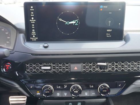 Used 2025 Honda Accord Sport image 15