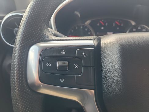 Used 2023 Chevrolet Blazer LT image 15