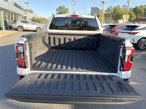 Used 2025 Ford Ranger Raptor AWD/4WD image 12