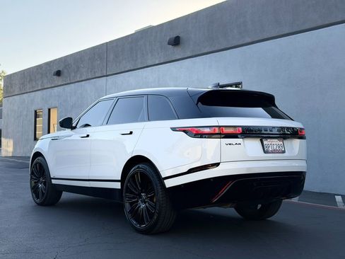 Used 2018 Land Rover Range Rover Velar R-Dynamic SE image 12