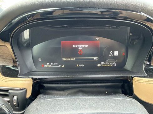Certified 2021 Lincoln Corsair Reserve w/ Equipment Group 201A AWD/4WD image 29