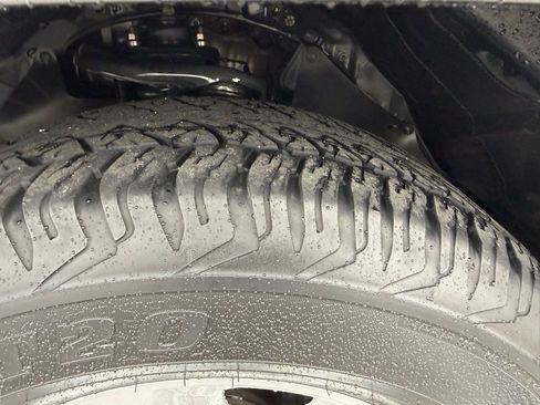 Used 2021 Toyota 4Runner SR5 Premium image 26