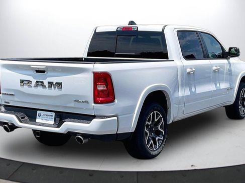 Used 2025 RAM 1500 Laramie w/ Sport Appearance Package AWD/4WD image 9
