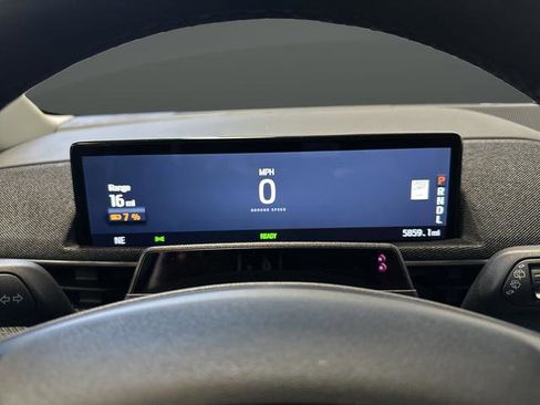 Used 2024 Ford Mustang Mach-E Premium image 17