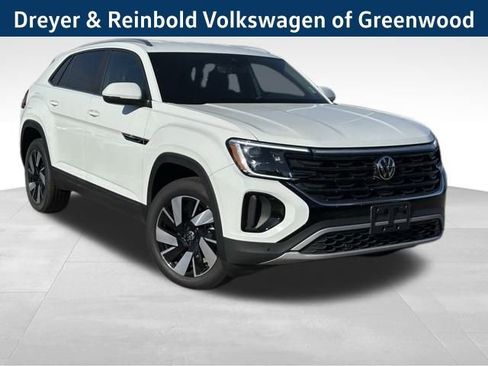 New 2025 Volkswagen Atlas Cross Sport SE image 1