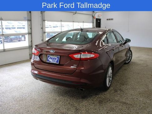 Used 2016 Ford Fusion SE w/ Equipment Group 202A image 6