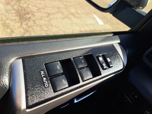 Used 2024 Toyota 4Runner SR5 image 25