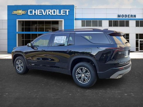 New 2026 Chevrolet Traverse LT AWD/4WD image 3
