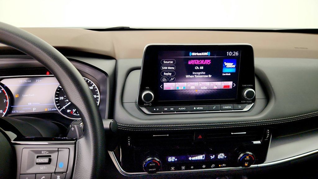 Used 2023 Nissan Rogue SV FWD image 18