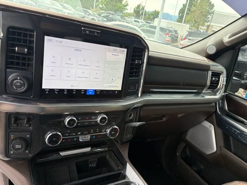 Certified 2025 Ford F350 King Ranch AWD/4WD image 23