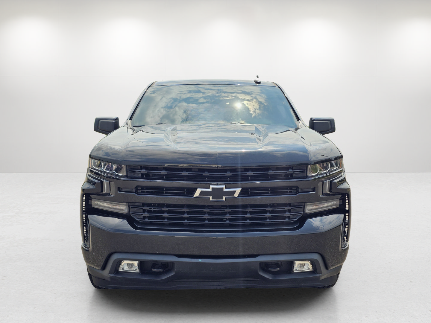 Used 2019 Chevrolet Silverado 1500 RST w/ All-Star Edition AWD/4WD image 2