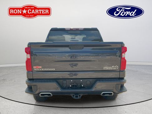 Used 2023 Chevrolet Silverado 1500 High Country w/ Technology Package AWD/4WD image 5