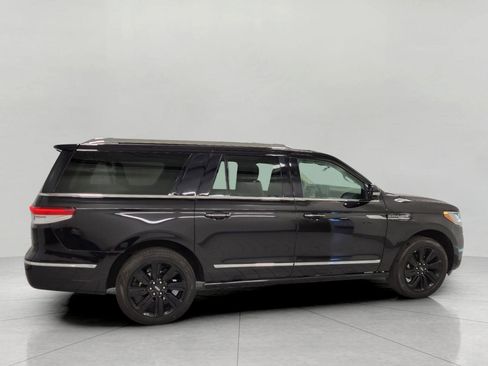 Used 2024 Lincoln Navigator L Reserve AWD/4WD image 26
